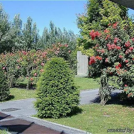Park Ca' Noa Отель Брешия